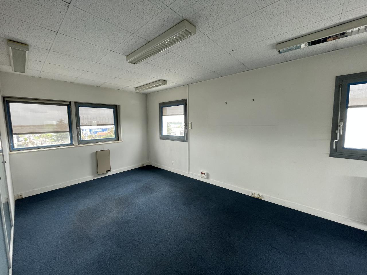 Bureau Saint-Herblain 944m² Location bureau Saint-Herblain Loire-Atlantique OLBUR2309937 7